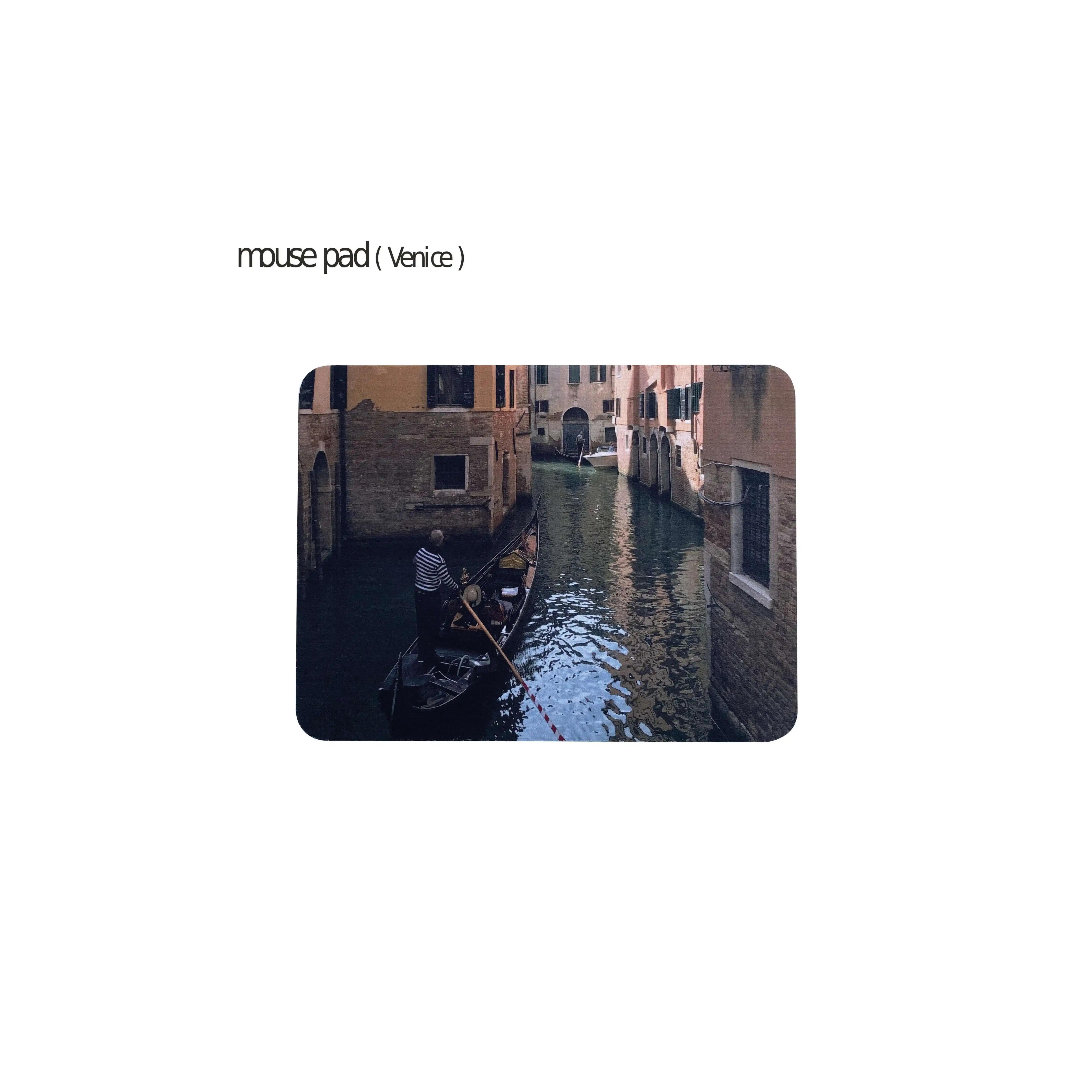 carousel-103477