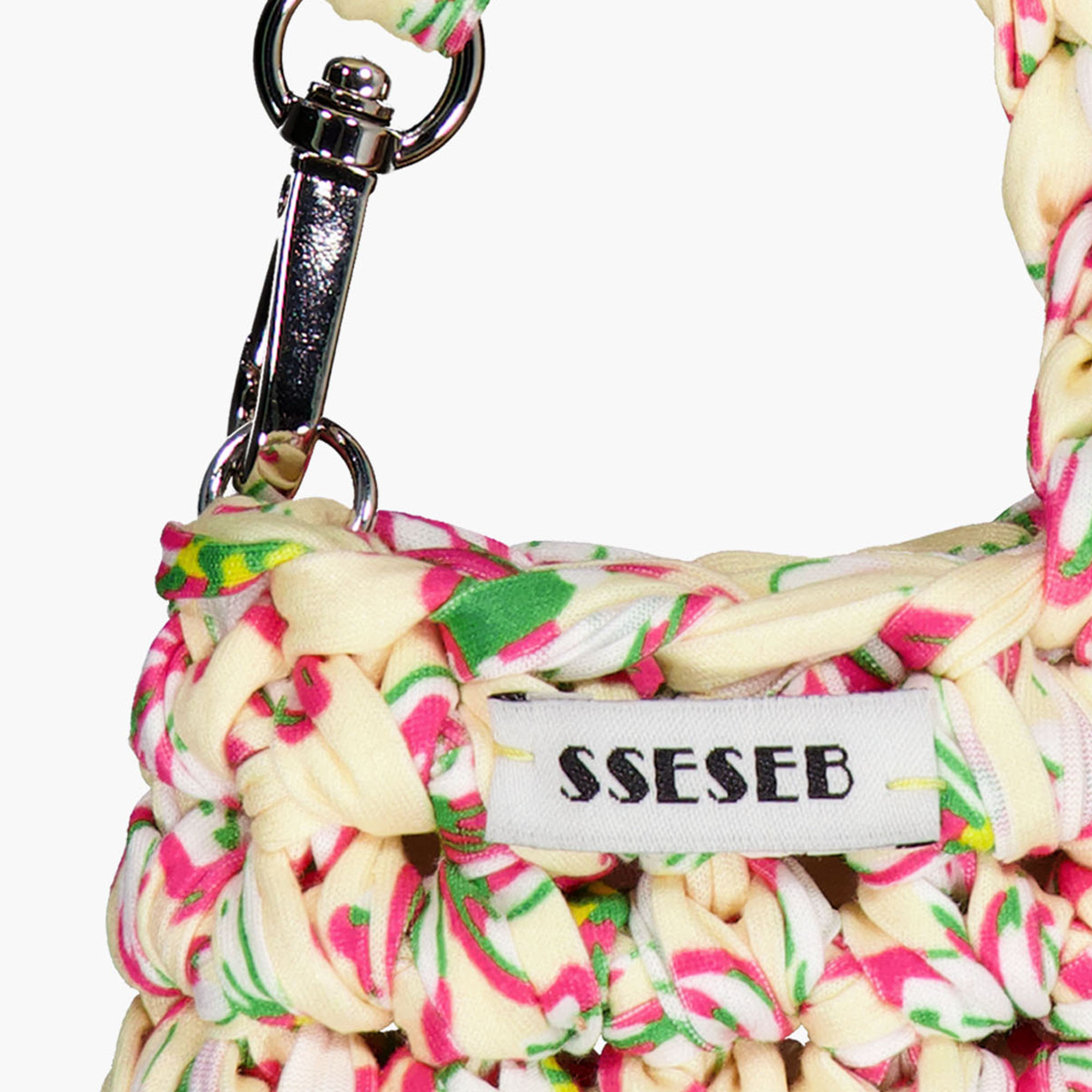 carousel-883081